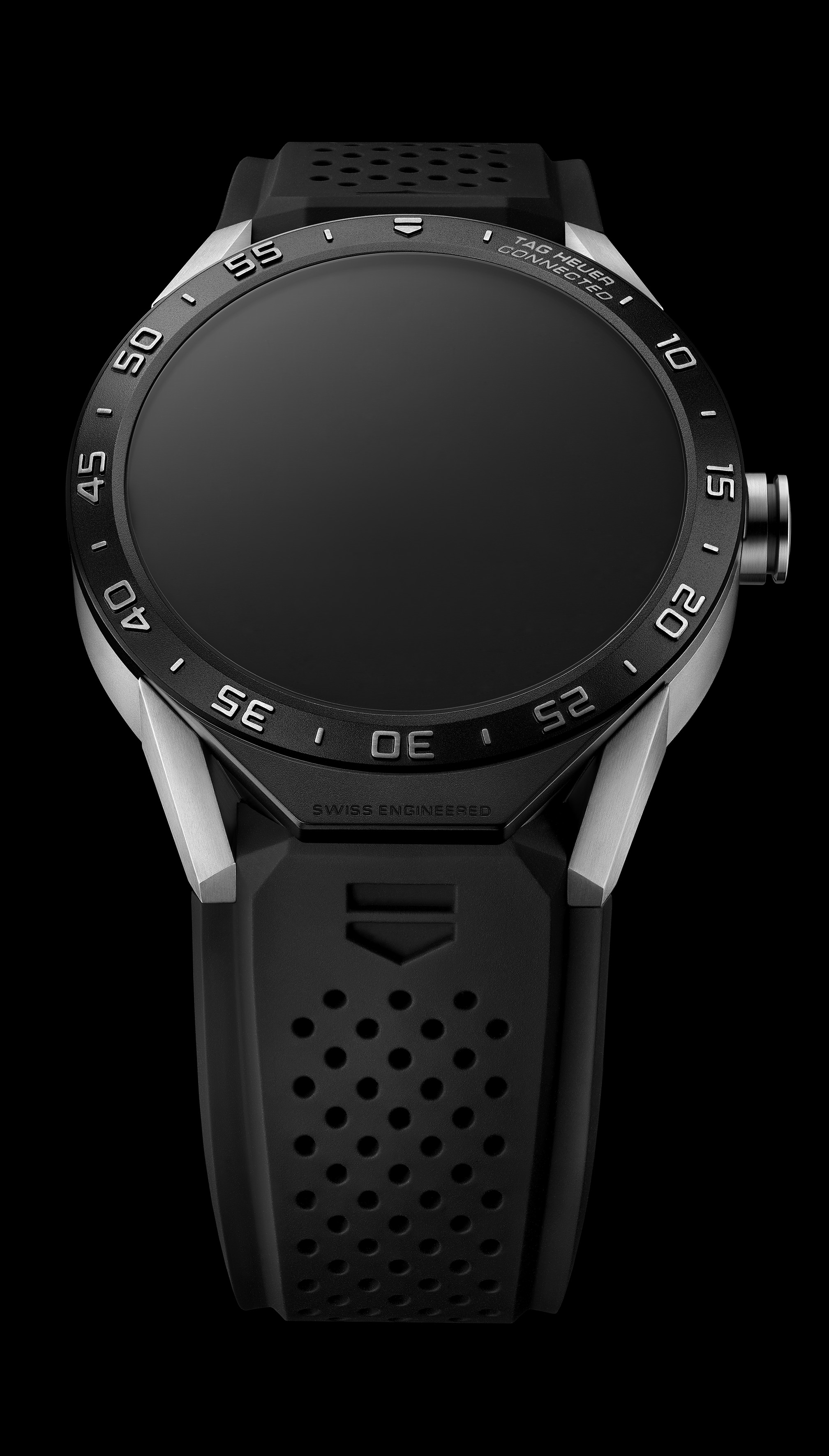 SAR8A80.FT6045 TH CONNECTED PACKSHOT 2015 - BLACK STRAP - DIAL OFF